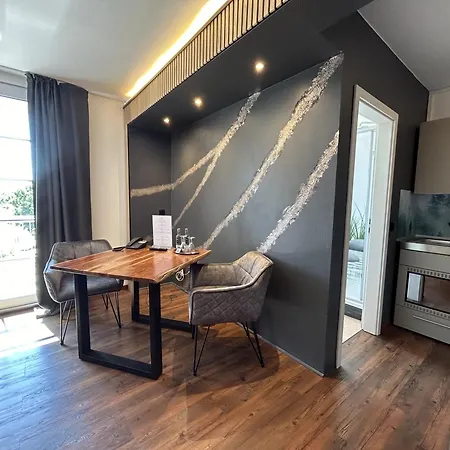 Balkon-apartment By Reindahls *